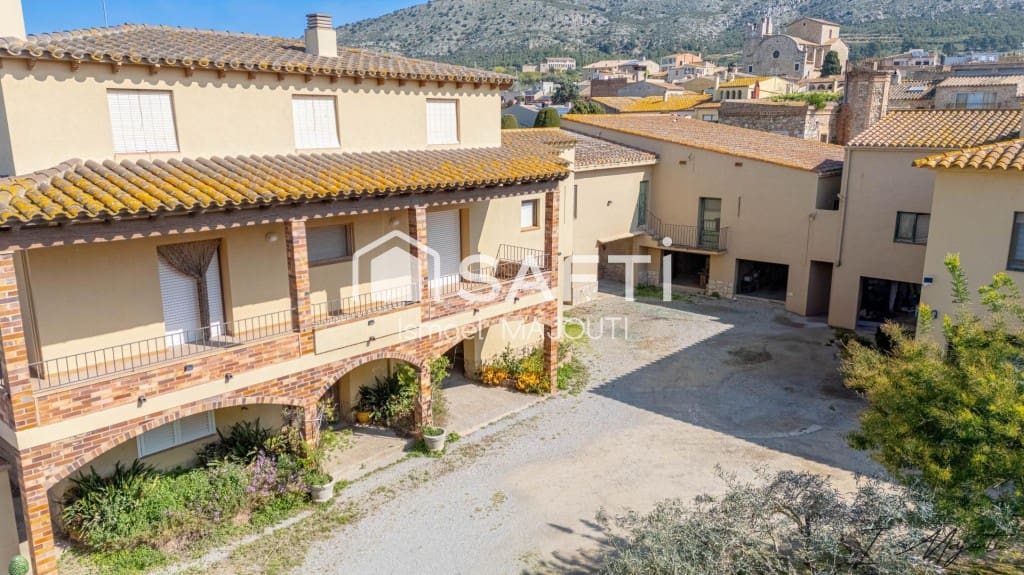 6 slaapkamer Villa te koop in Ulla - € 695.000 (Ref: 9595396)