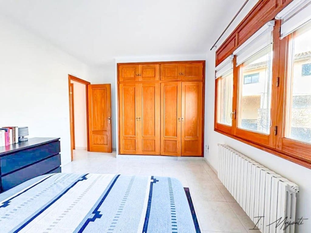 6 slaapkamer Villa te koop in Ulla - € 695.000 (Ref: 9595396)