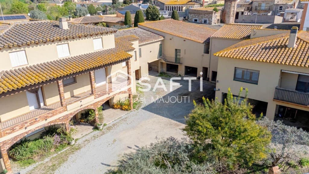 6 slaapkamer Villa te koop in Ulla - € 695.000 (Ref: 9595396)