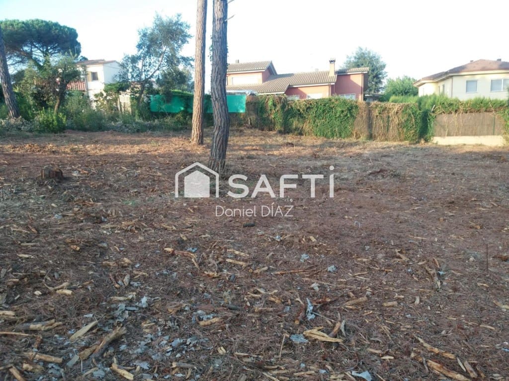 Tomt till salu i Caldes de Malavella - 68 000 € (Ref: 9595400)