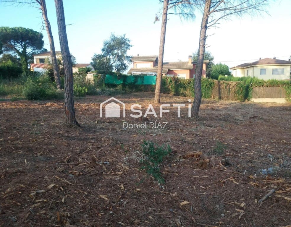 Tomt till salu i Caldes de Malavella - 68 000 € (Ref: 9595400)