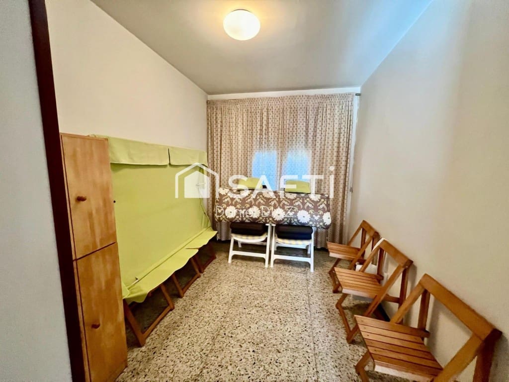 7 soveværelse Finca/Landehus til salg i Macanet de la Selva med swimmingpool garage - € 315.000 (Ref: 9595401)