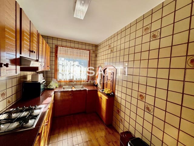 7 soverom Finca/Herregård til salgs i Maçanet de la Selva med svømmebasseng garasje - € 315 000 (Ref: 9595401)