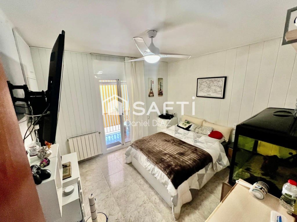 4 bedroom Apartment for sale in Sils - € 186,780 (Ref: 9595403)