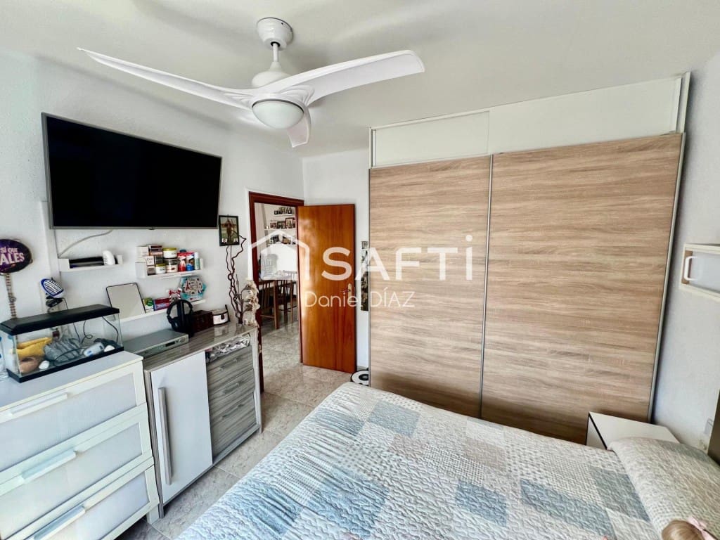 4 bedroom Apartment for sale in Sils - € 186,780 (Ref: 9595403)