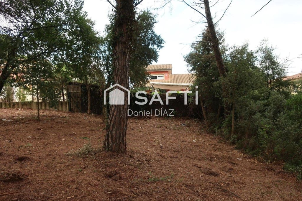 Tomt till salu i Caldes de Malavella - 56 500 € (Ref: 9595404)