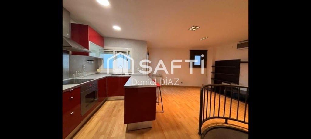 Piso de 2 habitaciones en Malgrat de Mar en venta con piscina - 165.000 € (Ref: 9595406)