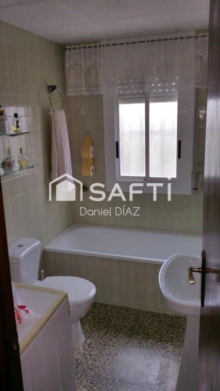 4 chambre Villa/Maison à vendre à Macanet de la Selva avec piscine garage - 290 000 € (Ref: 9595407)