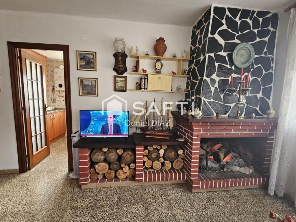 4 chambre Villa/Maison à vendre à Macanet de la Selva avec piscine garage - 290 000 € (Ref: 9595407)