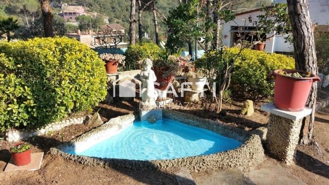 4 chambre Villa/Maison à vendre à Mas Altaba, Maçanet de la Selva avec piscine garage - 290 000 € (Ref: 9595407)