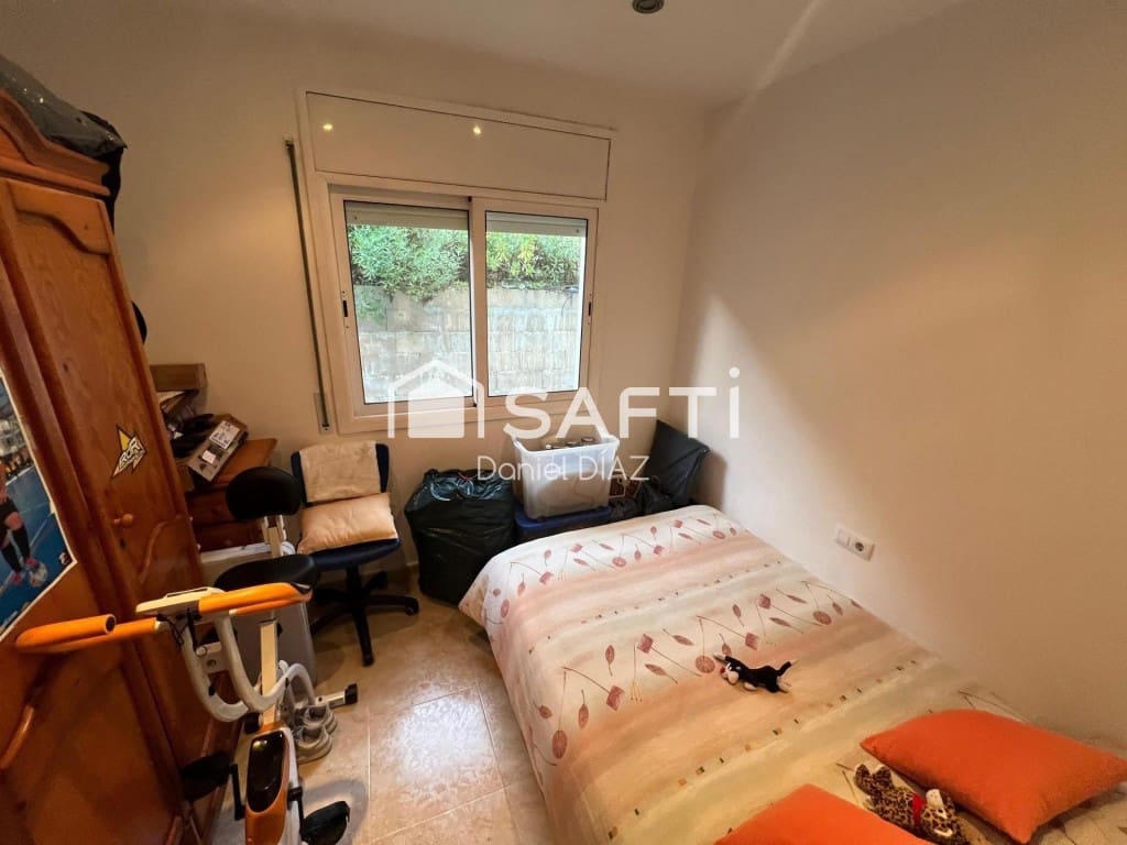 3 soveværelse Finca/Landehus til salg i Vidreres med garage - € 290.000 (Ref: 9595409)