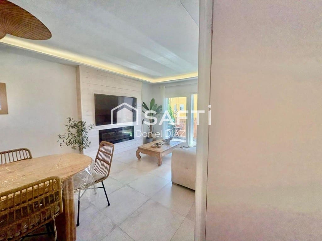 2 slaapkamer Appartement te koop in Platja d'Aro - € 289.000 (Ref: 9595415)