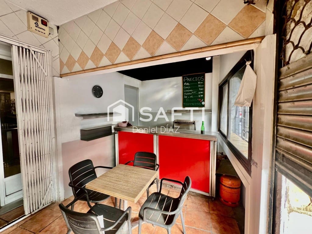 5 slaapkamer Finca/Landhuis te koop in Llica d'Amunt met zwembad - € 460.000 (Ref: 9595417)