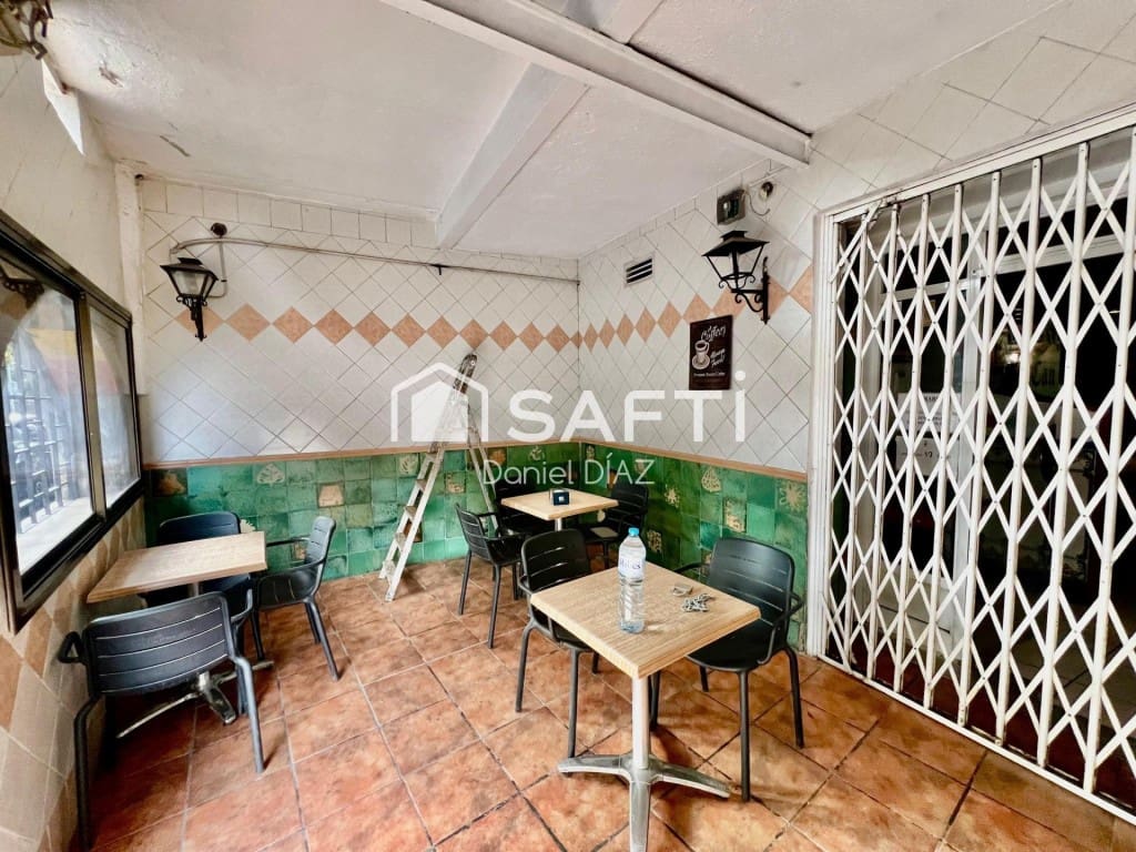 5 slaapkamer Finca/Landhuis te koop in Llica d'Amunt met zwembad - € 460.000 (Ref: 9595417)