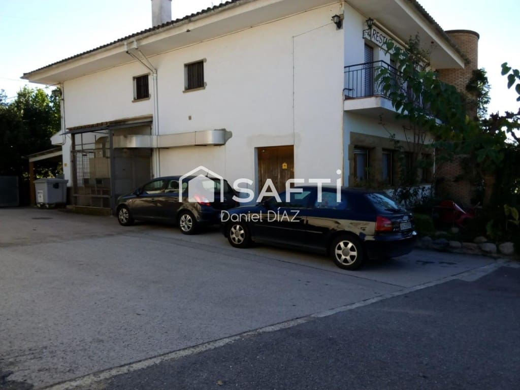 9 soveværelse Finca/Landehus til salg i Massanes - € 1.200.000 (Ref: 9595418)