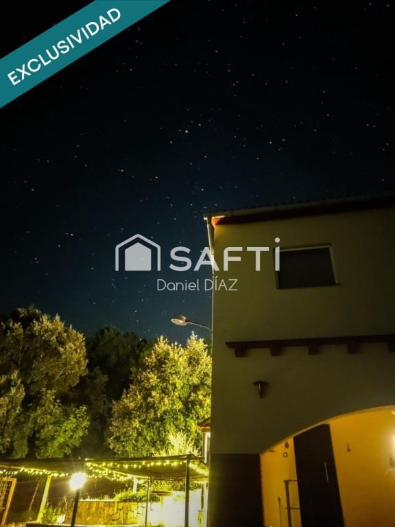 6 soverom Villa til salgs i Tordera med svømmebasseng garasje - € 380 000 (Ref: 9595419)