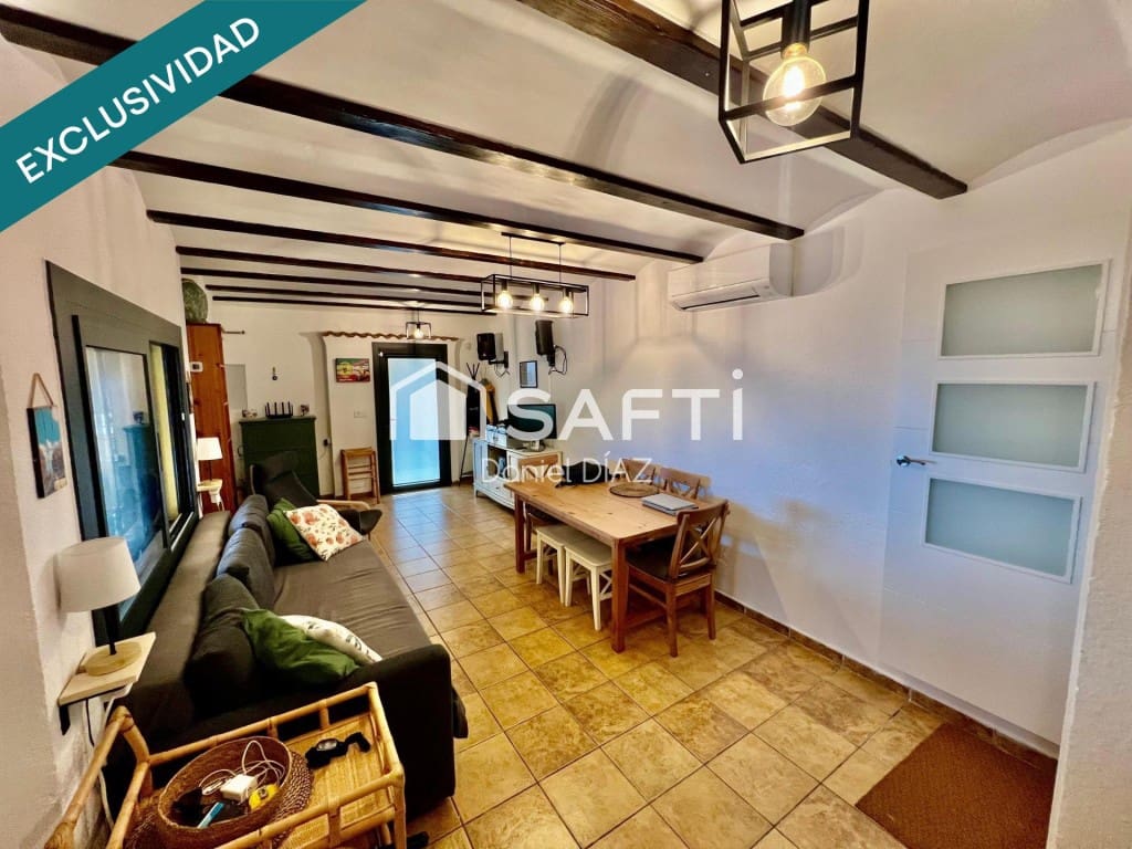 6 soverom Villa til salgs i Tordera med svømmebasseng garasje - € 380 000 (Ref: 9595419)