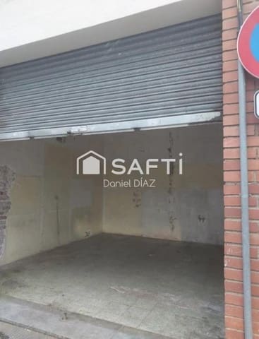 Commerciale in vendita in Girona città con garage - 35.000 € (Rif: 9595421)