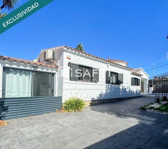 3 makuuhuone Huvila myytävänä paikassa Empuriabrava, Castelló d'Empúries - 530 000 € (Ref: 9595428)
