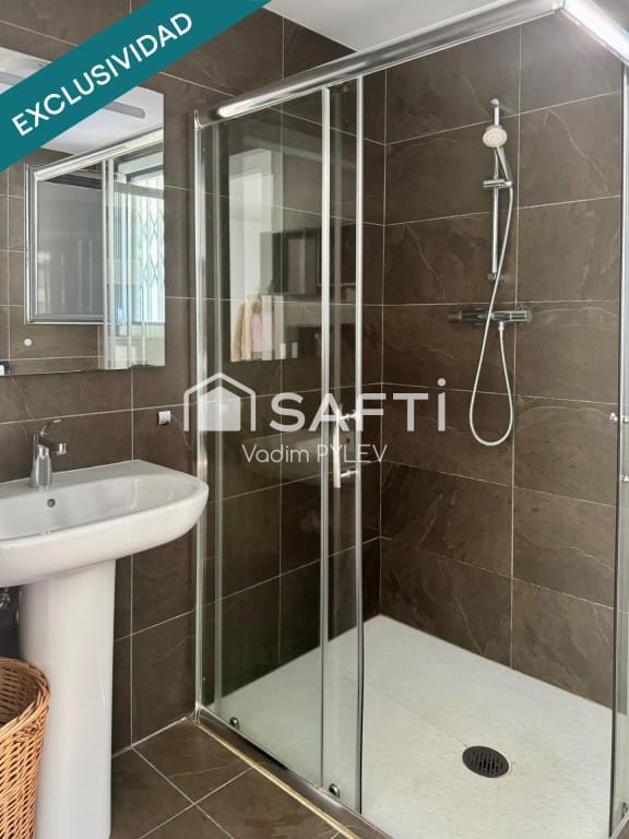 3 makuuhuone Huvila myytävänä paikassa Empuriabrava - 530 000 € (Ref: 9595428)