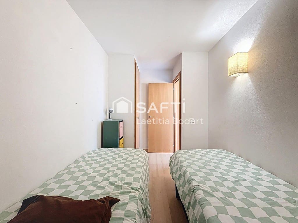 2 slaapkamer Appartement te koop in Roses met zwembad - € 209.000 (Ref: 9595432)