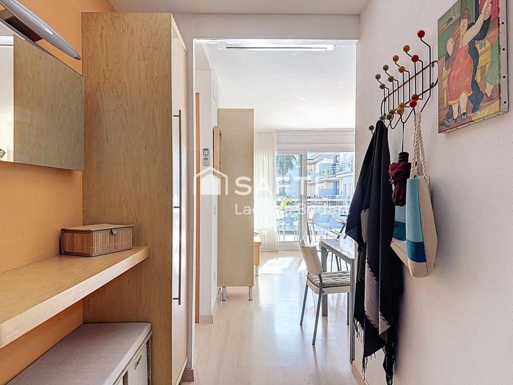 2 slaapkamer Appartement te koop in Roses met zwembad - € 209.000 (Ref: 9595432)