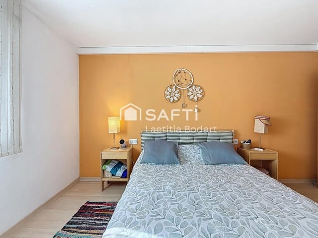 2 slaapkamer Appartement te koop in Santa Margarida, Roses met zwembad - € 209.000 (Ref: 9595432)