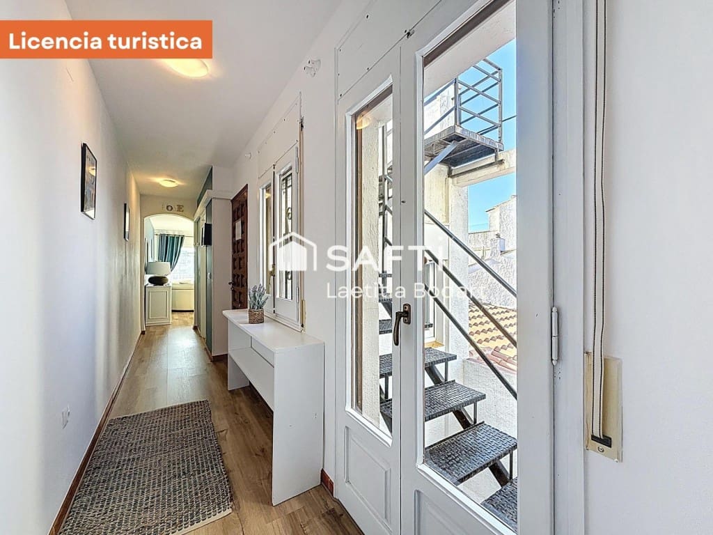 2 makuuhuone Kattohuoneisto myytävänä paikassa Empuriabrava mukana 
autotalli - 435 000 € (Ref: 9595433)