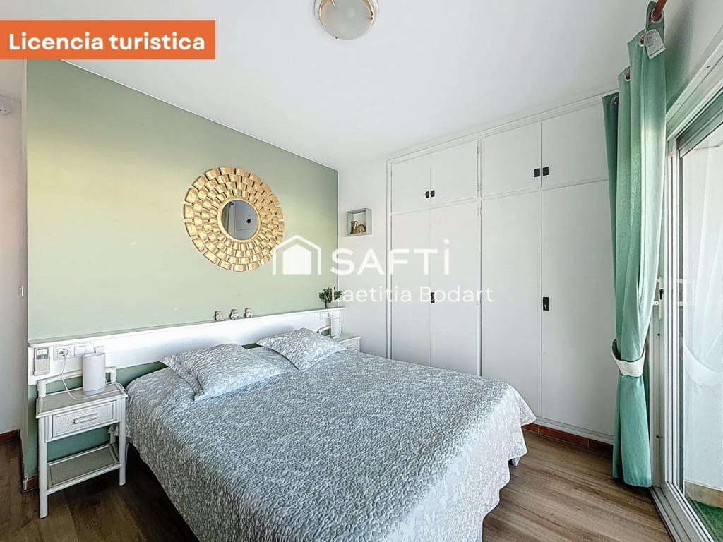 2 makuuhuone Kattohuoneisto myytävänä paikassa Empuriabrava mukana 
autotalli - 435 000 € (Ref: 9595433)