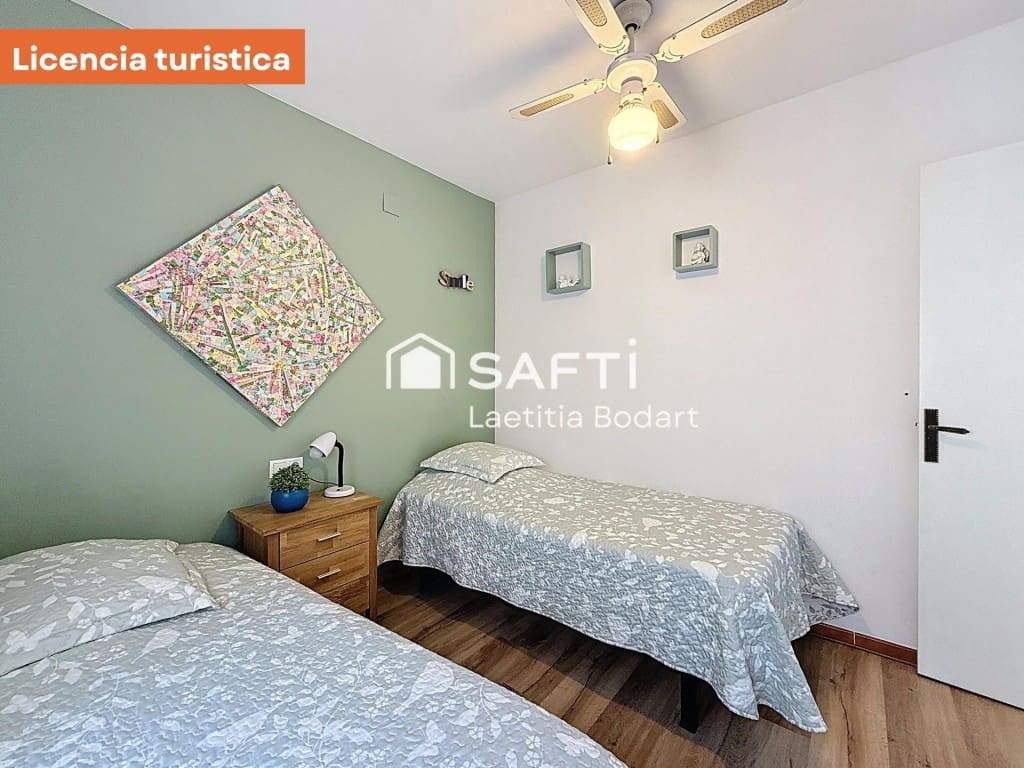 2 makuuhuone Kattohuoneisto myytävänä paikassa Empuriabrava mukana 
autotalli - 435 000 € (Ref: 9595433)