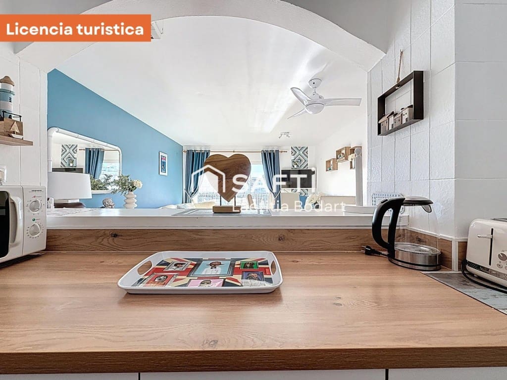 2 makuuhuone Kattohuoneisto myytävänä paikassa Empuriabrava mukana 
autotalli - 435 000 € (Ref: 9595433)