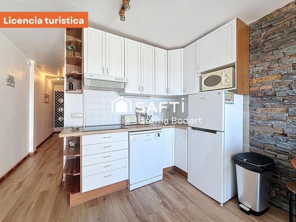 2 makuuhuone Huoneisto myytävänä paikassa Empuriabrava - 233 000 € (Ref: 9595439)