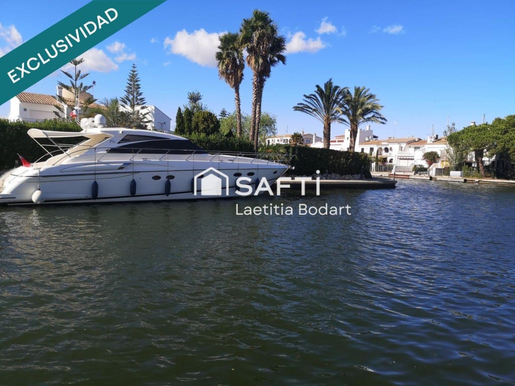 Adosado de 3 habitaciones en Empuriabrava en venta con garaje - 195.000 € (Ref: 9595441)