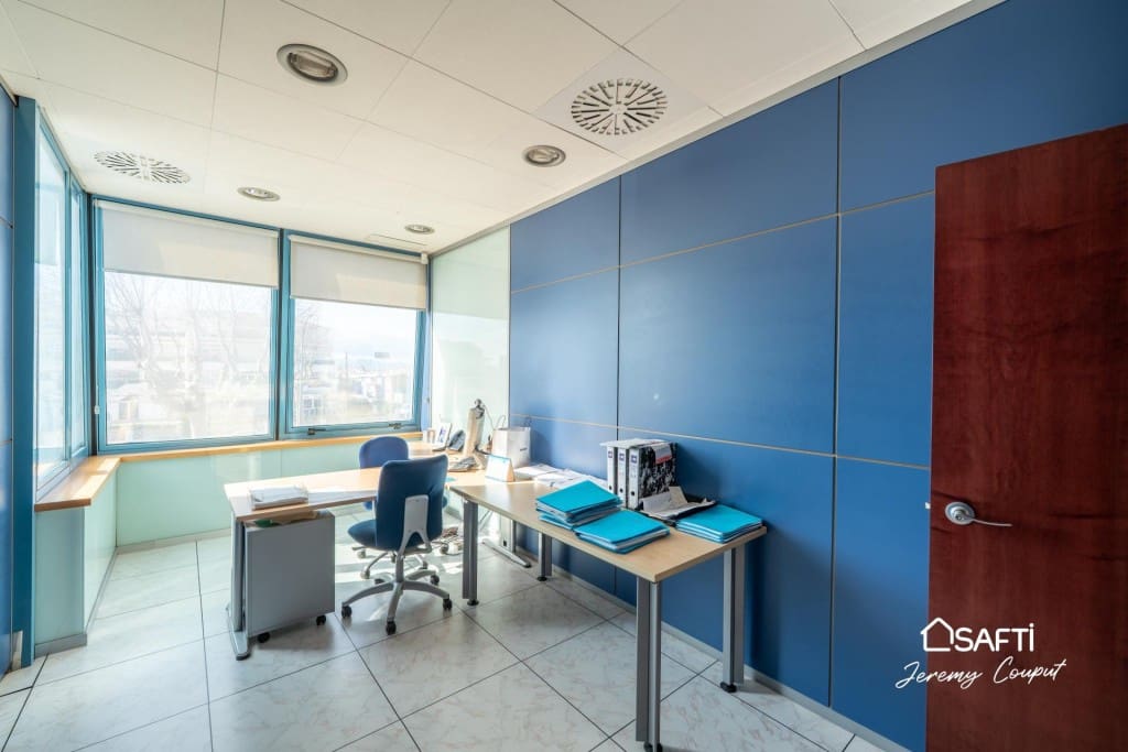 Kontor til salg i Empuriabrava - € 289.000 (Ref: 9595443)