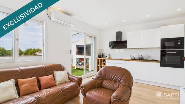 2 slaapkamer Penthouse te koop in Empuriabrava, Castelló d'Empúries - € 269.000 (Ref: 9595448)