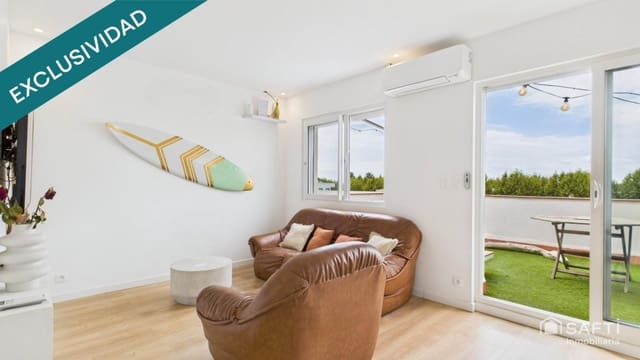 2 slaapkamer Penthouse te koop in Empuriabrava, Castelló d'Empúries - € 269.000 (Ref: 9595448)