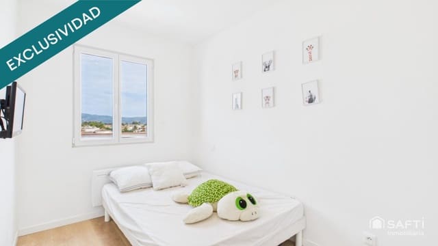 2 slaapkamer Penthouse te koop in Empuriabrava, Castelló d'Empúries - € 269.000 (Ref: 9595448)