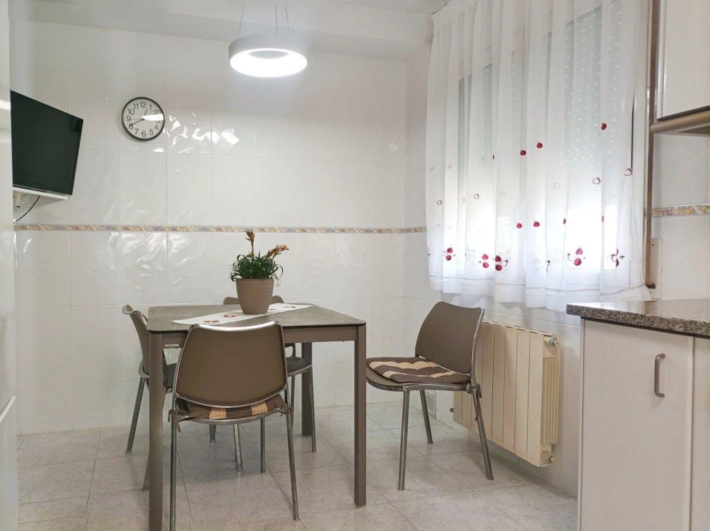 4 bedroom Villa for sale in Sant Gregori with garage - € 500,000 (Ref: 9595459)