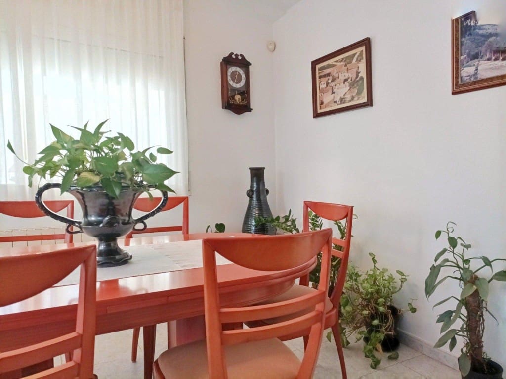 4 bedroom Villa for sale in Sant Gregori with garage - € 500,000 (Ref: 9595459)