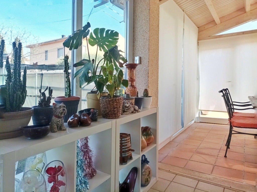 4 bedroom Villa for sale in Sant Gregori with garage - € 500,000 (Ref: 9595459)