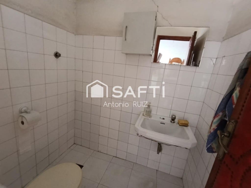 Büro zu verkaufen in Jodar - 850.000 € (Ref: 9595460)