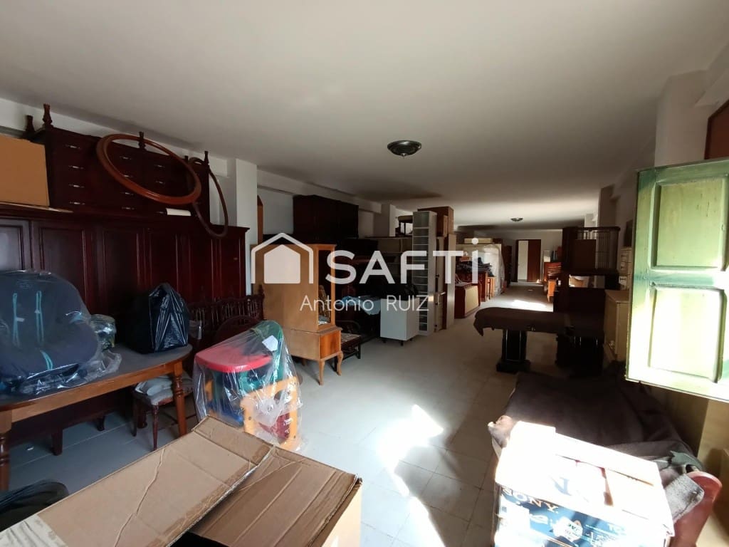 Local Commercial à vendre à Jodar - 310 000 € (Ref: 9595461)