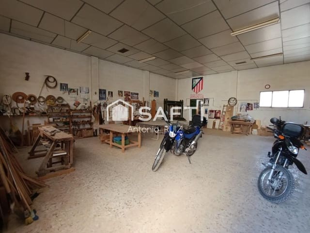 Local Commercial à vendre à Jódar - 310 000 € (Ref: 9595461)