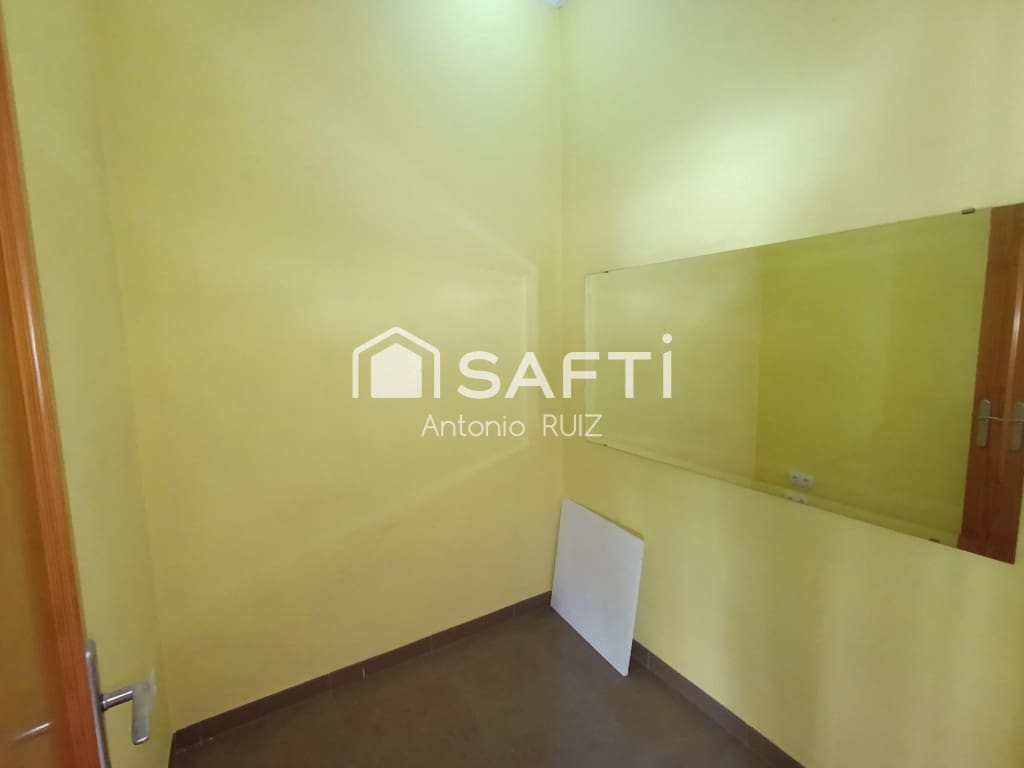 Local Commercial à vendre à Ubeda - 59 000 € (Ref: 9595462)