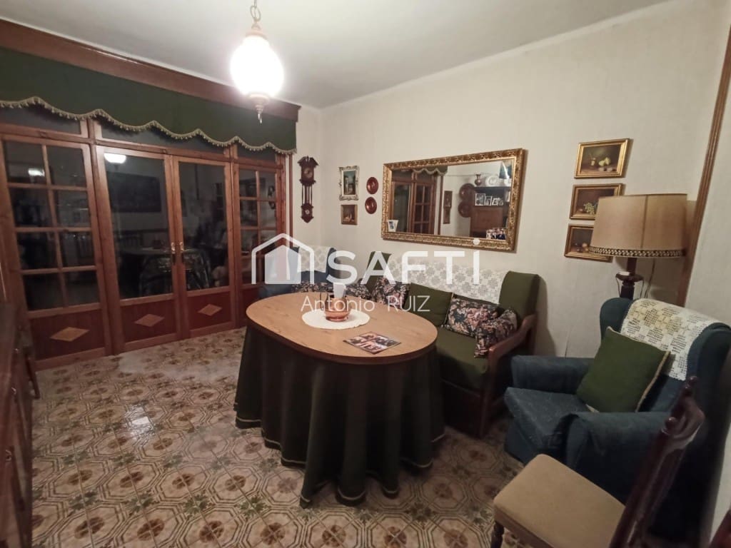 10 soverom Rekkehus til salgs i Jodar - € 350 000 (Ref: 9595463)