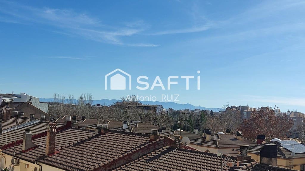 4 makuuhuone Huvila myytävänä paikassa Ubeda - 345 000 € (Ref: 9595464)