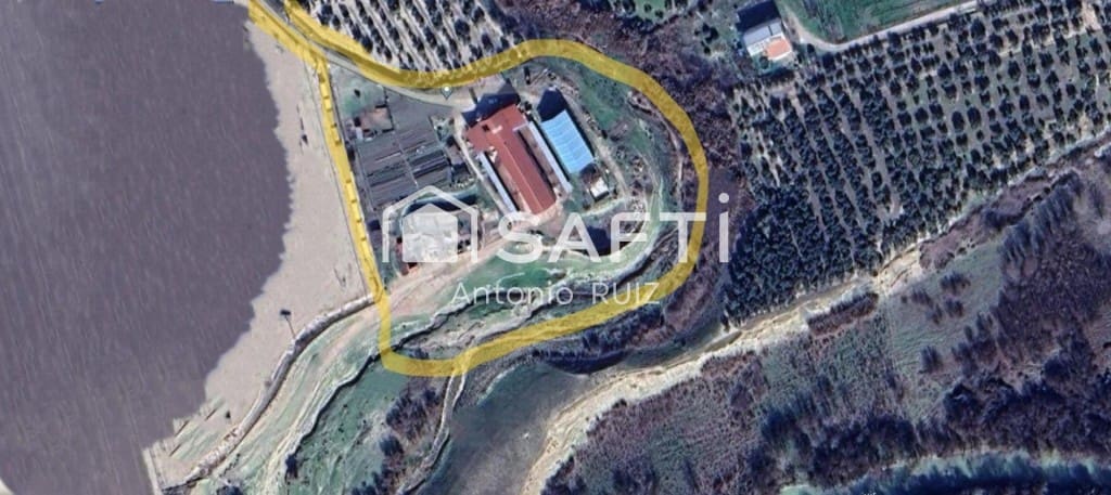 Terre non Aménagée à vendre à Ubeda - 285 000 € (Ref: 9595465)