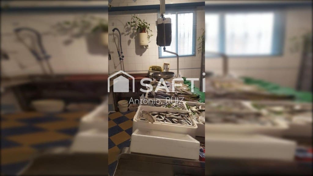 Local Commercial à vendre à Quesada - 35 000 € (Ref: 9595468)