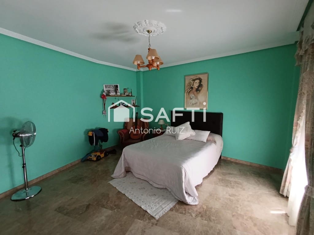 4 soverom Rekkehus til salgs i Quesada med garasje - € 270 000 (Ref: 9595469)