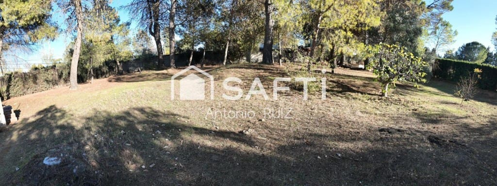 7 bedroom Finca/Country House for sale in Baeza - € 265,000 (Ref: 9595473)